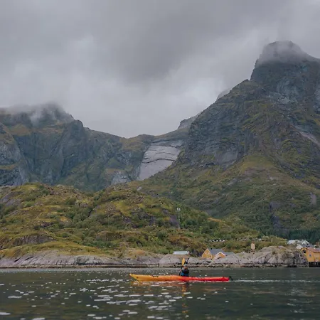 Village & 3* Nusfjord