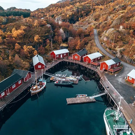 Village & 3* Nusfjord