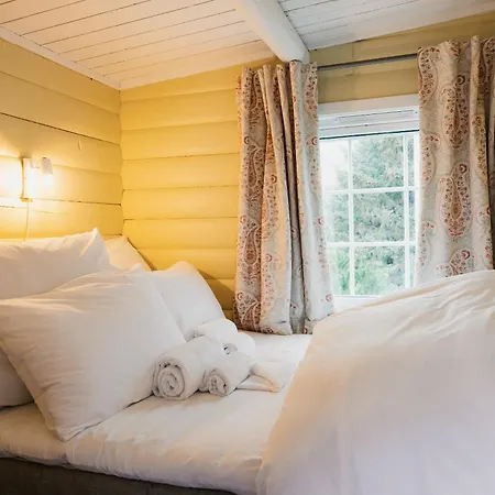Village & Hotel 3*