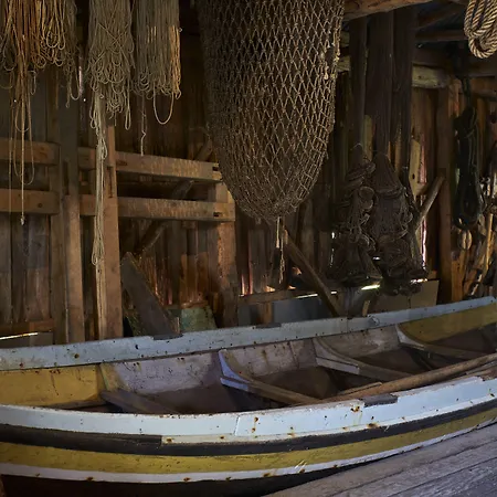 Hotel Village & Nussfjord