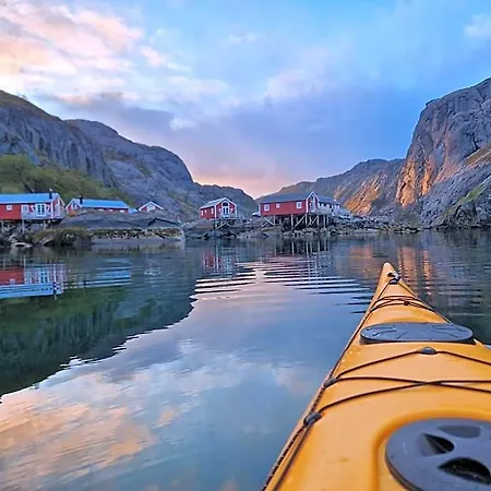 Village & Szálloda Nussfjord