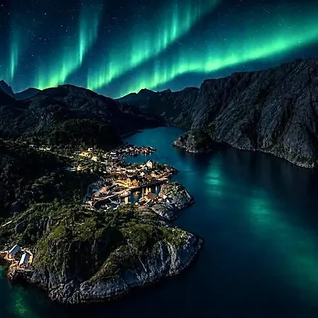 Village & Nussfjord