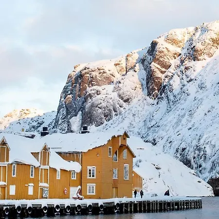 Village & Ξενοδοχείο Nussfjord