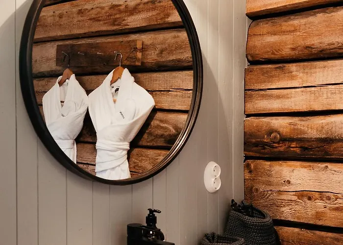 Village & فندق Nussfjord