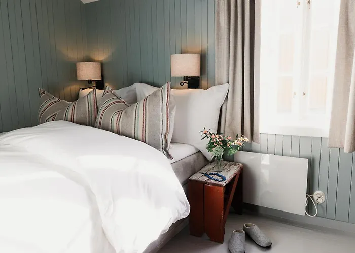 فندق Village & Nussfjord