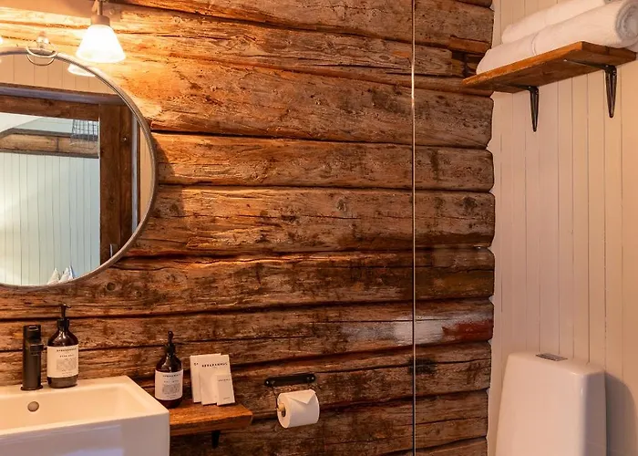 Village & فندق Nussfjord