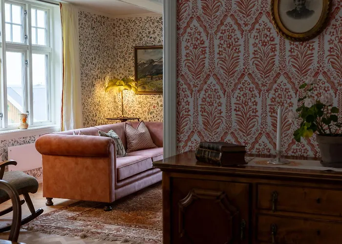 Village & فندق Nussfjord