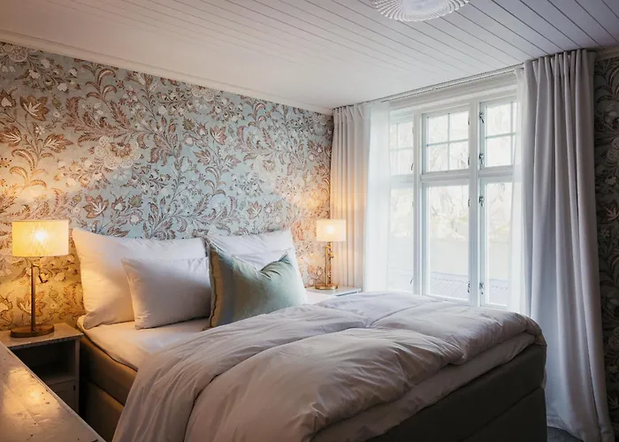 Village & فندق Nussfjord