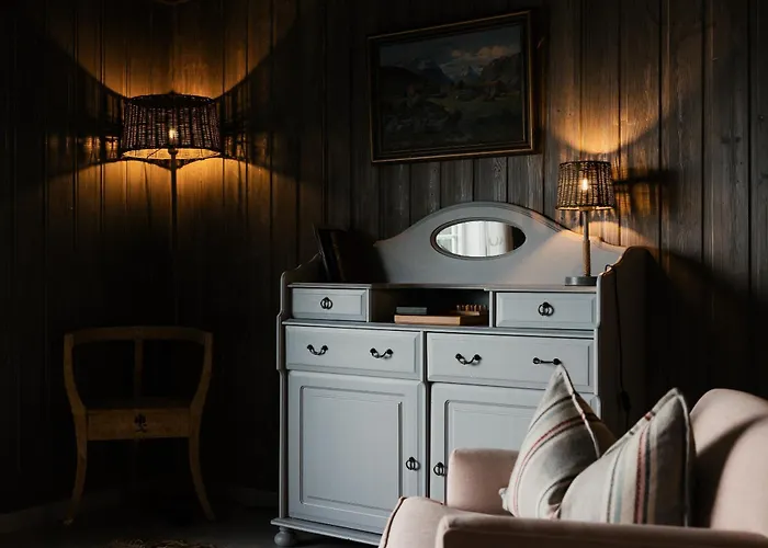 فندق Village & Nussfjord