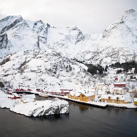 Hotel Village & Nussfjord