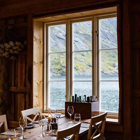Village & 3* Nussfjord